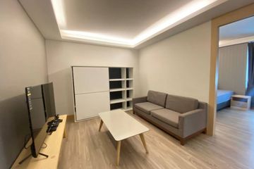 1 Bedroom Condo for rent in Lily House, Khlong Toei Nuea, Bangkok near BTS Asoke