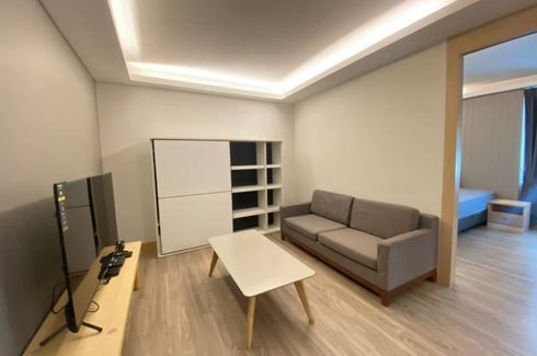 1 Bedroom Condo for rent in Lily House, Khlong Toei Nuea, Bangkok near BTS Asoke