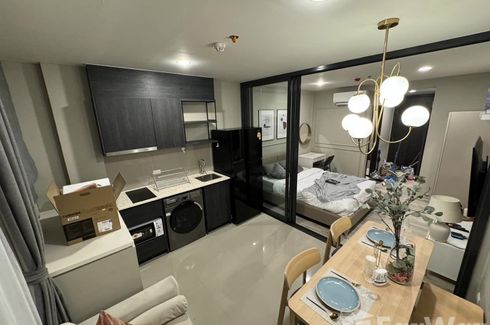 1 Bedroom Condo for rent in XT Huaikhwang, Din Daeng, Bangkok near MRT Huai Khwang