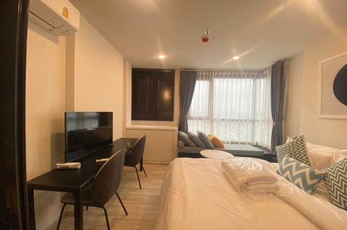 1 Bedroom Condo for rent in XT Huaikhwang, Din Daeng, Bangkok near MRT Huai Khwang