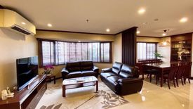 3 Bedroom Condo for sale in Baan Suanpetch, Khlong Tan Nuea, Bangkok near BTS Phrom Phong