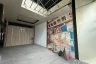 Commercial for rent in Khlong Tan Nuea, Bangkok