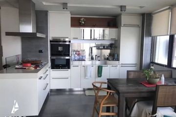 2 Bedroom Condo for sale in LAKE AVENUE Sukhumvit 16, Khlong Toei, Bangkok near BTS Asoke