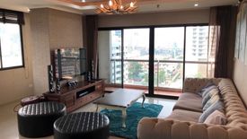 2 Bedroom Condo for rent in Baan Prompong, Khlong Tan Nuea, Bangkok