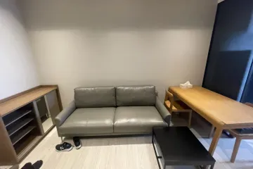 1 Bedroom Condo for rent in The Room Sukhumvit 38, Phra Khanong, Bangkok near BTS Thong Lo