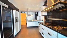 5 Bedroom Condo for rent in Saichol Mansion, Bang Lamphu Lang, Bangkok near BTS Saphan Taksin