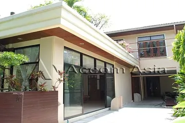 5 Bedroom House for rent in Thung Maha Mek, Bangkok near MRT Lumpini