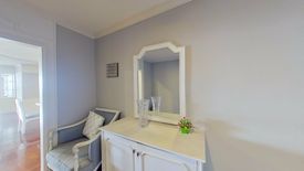 3 Bedroom Apartment for rent in Le Chateau, Khlong Tan Nuea, Bangkok