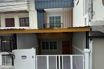 2 Bedroom Townhouse for sale in Phairot Village, Bang Na, Bangkok near MRT Si Iam