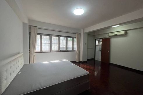 3 Bedroom Apartment for rent in Siva Court, Khlong Toei Nuea, Bangkok near BTS Nana