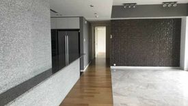 3 Bedroom Condo for sale in The Met, Thung Maha Mek, Bangkok near BTS Chong Nonsi