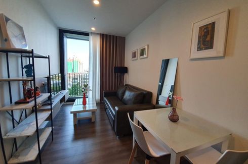 1 Bedroom Condo for rent in Whizdom Essence, Bang Chak, Bangkok near BTS Punnawithi