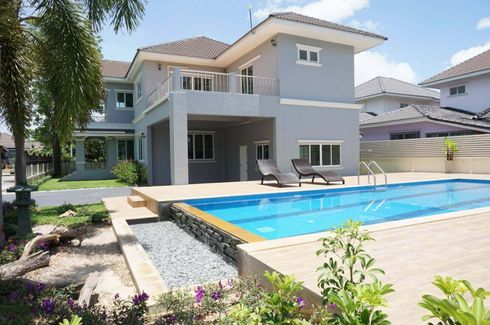 4 Bedroom Villa for sale in Thanaporn Lake Home, San Pu Loei, Chiang Mai
