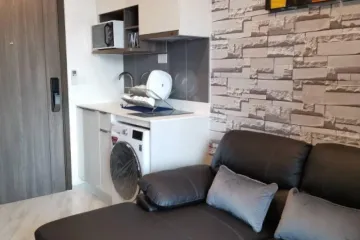 1 Bedroom Condo for rent in Ideo Mobi Asoke, Bang Kapi, Bangkok near MRT Phetchaburi