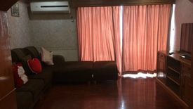 2 Bedroom Condo for sale in Master View Executive Place, Bang Lamphu Lang, Bangkok near BTS Krung Thon Buri