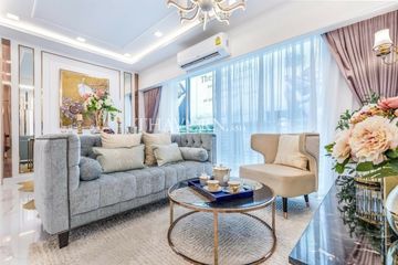 2 Bedroom Condo for sale in The Empire Tower, Nong Prue, Chonburi