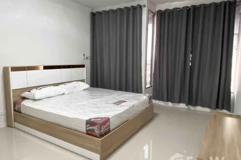 Condo for rent in Srinakharin Place Condominium, Suan Luang, Bangkok near MRT Si Nut