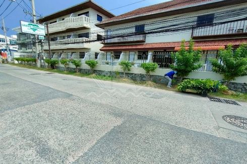 20 Bedroom House for sale in Na Kluea, Chonburi