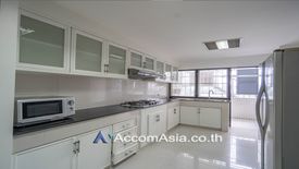 3 Bedroom Apartment for rent in Khlong Toei, Bangkok near BTS Asoke
