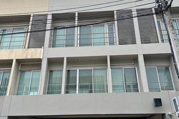 3 Bedroom House for sale in Noble Cube Pattanakarn, Suan Luang, Bangkok