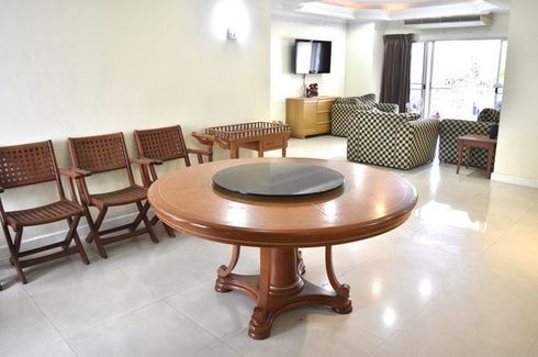 3 Bedroom Condo for sale in Saichol Mansion, Bang Lamphu Lang, Bangkok near BTS Saphan Taksin