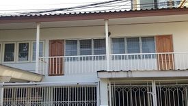 3 Bedroom House for rent in Chom Phon, Bangkok near BTS Mo chit