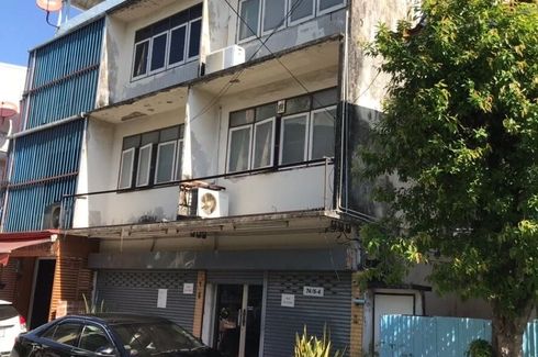 2 Bedroom Townhouse for sale in Sam Sen Nai, Bangkok near MRT Rang Nam