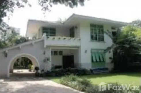 2 Bedroom House for rent in Thung Maha Mek, Bangkok near MRT Lumpini