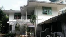 2 Bedroom House for rent in Thung Maha Mek, Bangkok near MRT Lumpini