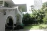 2 Bedroom House for rent in Thung Maha Mek, Bangkok near MRT Lumpini