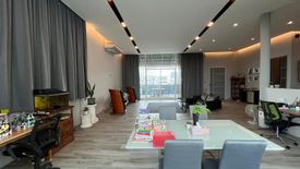 Office for rent in Khlong Tan Nuea, Bangkok