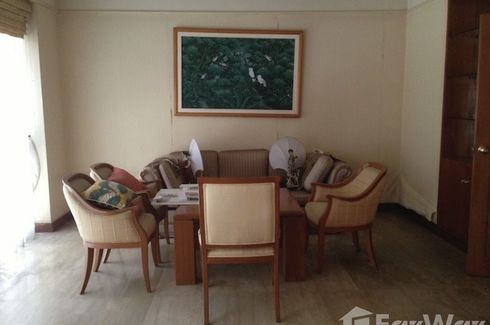 5 Bedroom House for rent in Khlong Tan Nuea, Bangkok