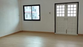 2 Bedroom Townhouse for sale in Din Daeng, Bangkok near MRT Thailand Cultural Centre