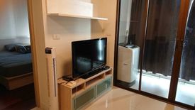 1 Bedroom Condo for rent in Ideo Sathorn - Taksin, Bang Lamphu Lang, Bangkok near BTS Krung Thon Buri