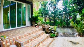 5 Bedroom House for sale in Saphan Sung, Bangkok