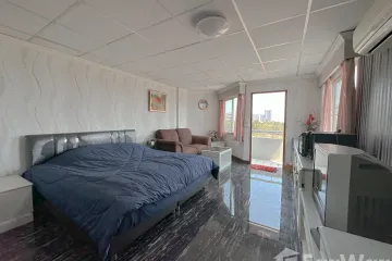 Condo for rent in Sweet Condo 2, Nong Prue, Chonburi