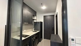 1 Bedroom Condo for sale in XT Huaikhwang, Din Daeng, Bangkok near MRT Huai Khwang