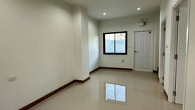 3 Bedroom House for sale in Saraphi, Chiang Mai