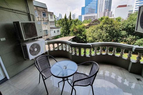 2 Bedroom Condo for rent in Boss Mansion, Phra Khanong, Bangkok near BTS Ekkamai