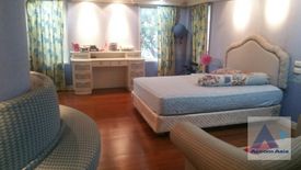 5 Bedroom House for rent in Pathum Wan, Bangkok near BTS Ratchadamri