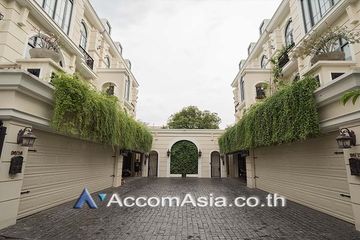 4 Bedroom Townhouse for Sale or Rent in Phra Khanong, Bangkok near BTS Ekkamai