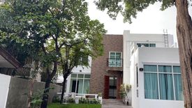 3 Bedroom House for sale in Chan Kasem, Bangkok near MRT Chankasem