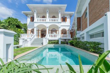 5 Bedroom House for rent in Bang Chak, Bangkok