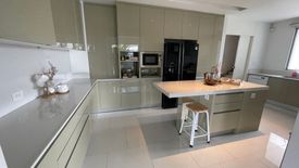 4 Bedroom Condo for rent in Baan Koon Apartment, Thung Maha Mek, Bangkok