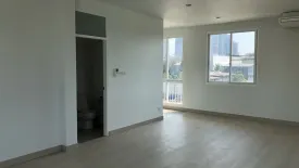 3 Bedroom House for rent in Talat Phlu, Bangkok near BTS Talat Phlu