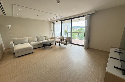 3 Bedroom Apartment for rent in Tipamas Suites, Thung Maha Mek, Bangkok near MRT Lumpini