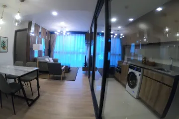 2 Bedroom Condo for sale in Taka Haus Ekamai 12, Khlong Tan Nuea, Bangkok near BTS Ekkamai