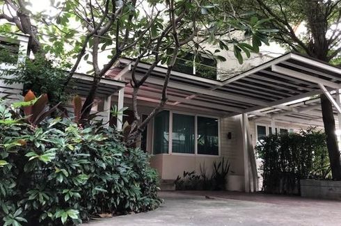 4 Bedroom House for rent in Baan Apiram Compound, Khlong Tan Nuea, Bangkok