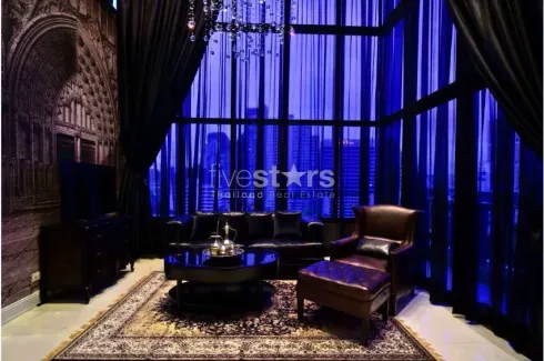 2 Bedroom Condo for rent in The Emporio Place, Khlong Tan, Bangkok near BTS Phrom Phong