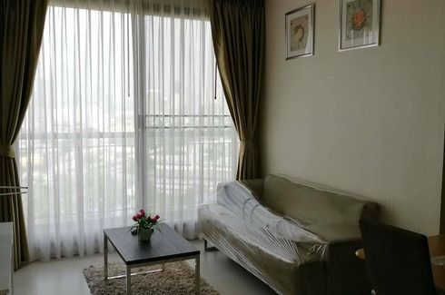 1 Bedroom Condo for sale in Rhythm Sukhumvit 42, Phra Khanong, Bangkok near BTS Ekkamai